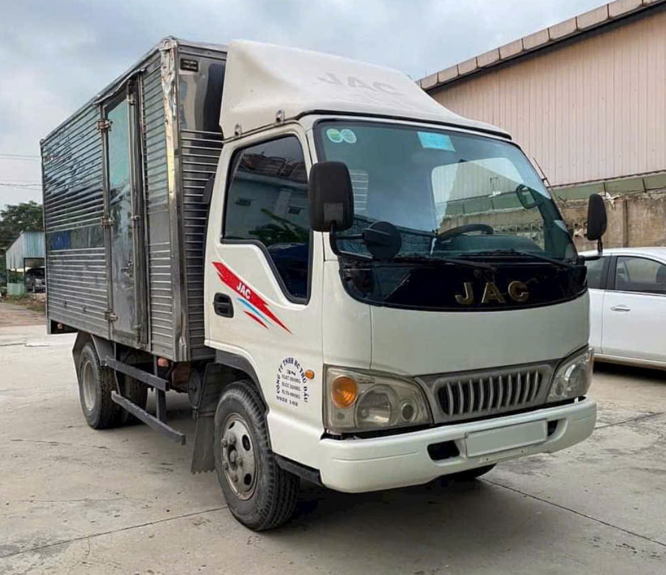 /jac-2t4-thung-kin-150tr