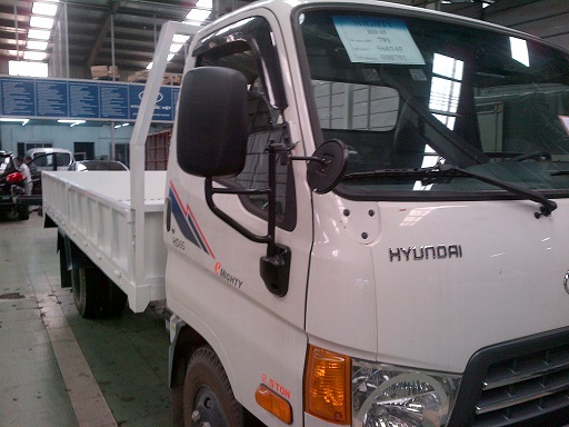 So sánh dòng xe tải Hyundai HD120S và 120SL