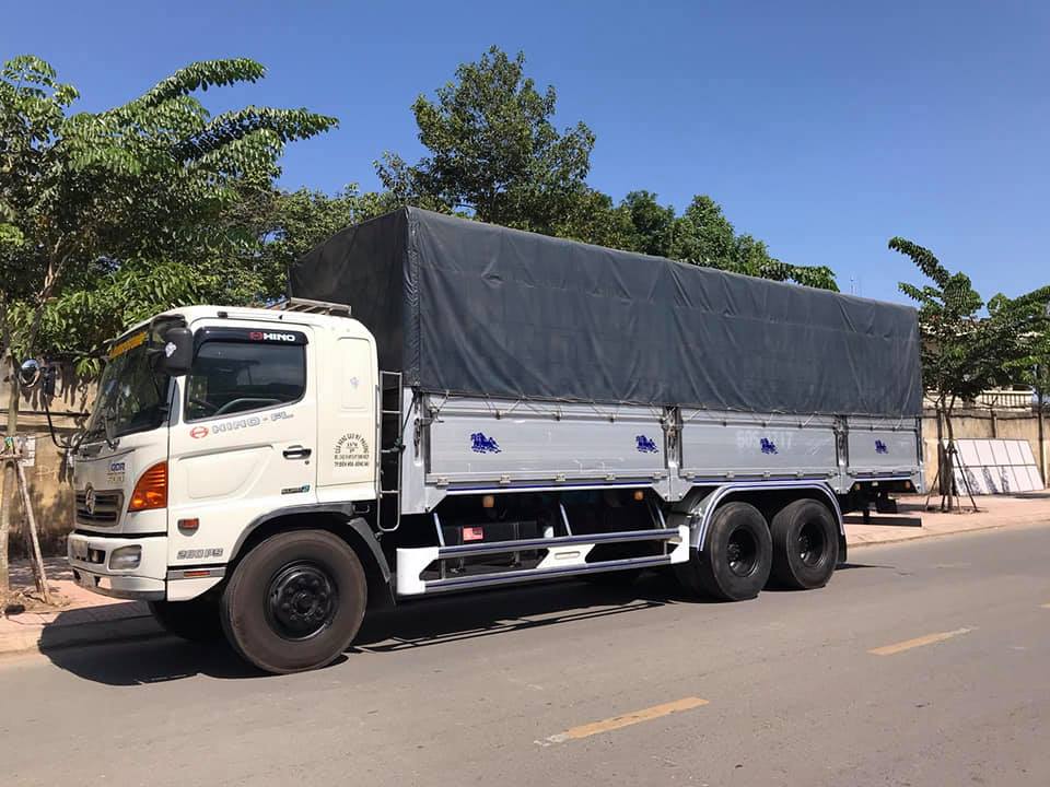 Hino-FL-2009-tai-15-tan