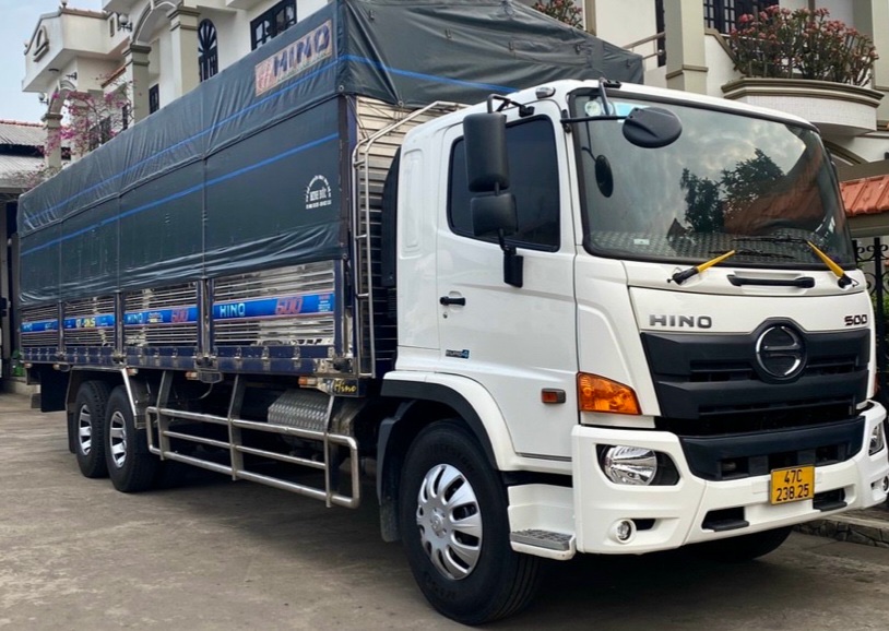 ban-hino-15t-fl-2019.jpg