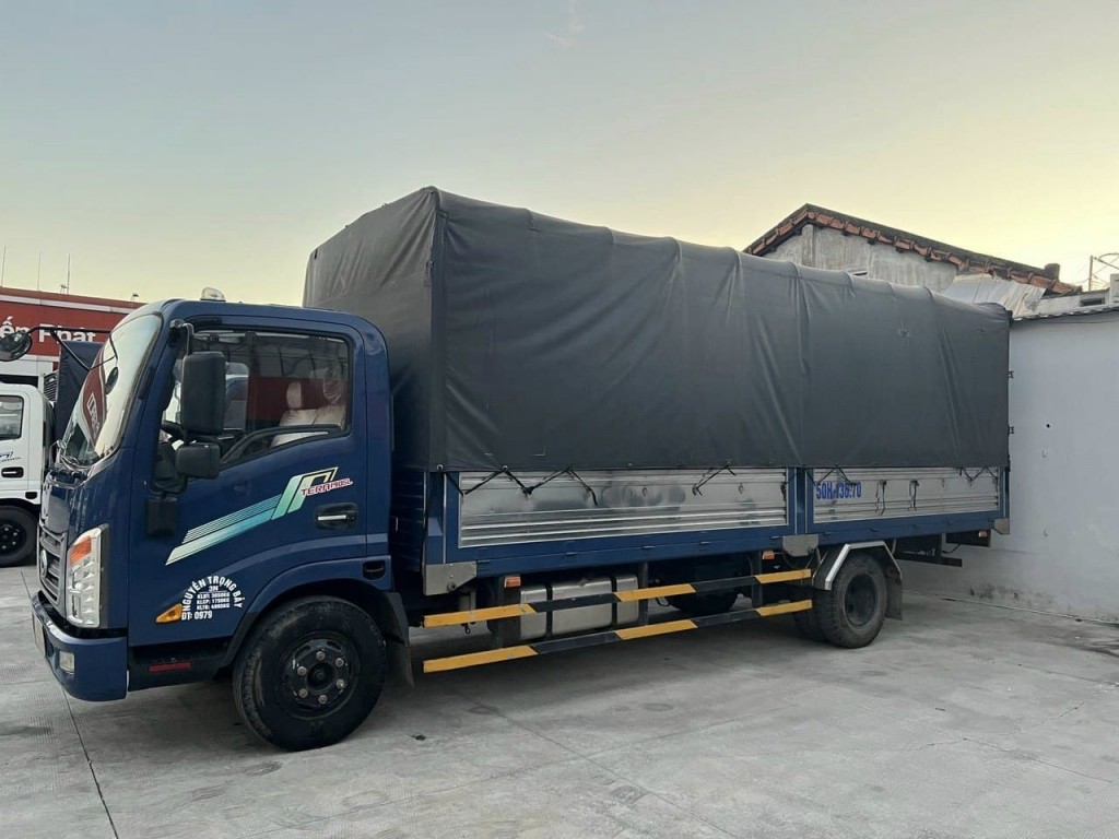 ban-xe-tera190sl-cu-2023