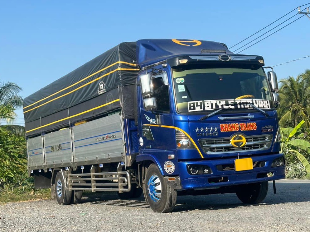 ban-xe-hino-fc-2022-7m2