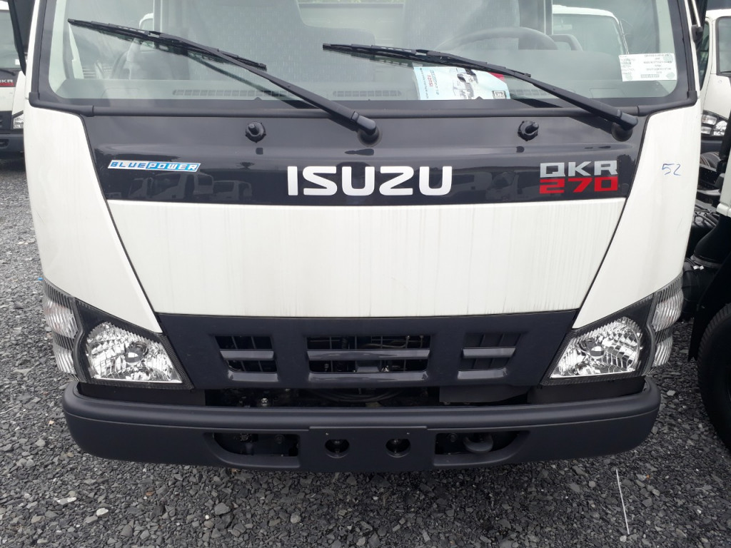 cabin-isuzu-cho-gia-cam-qkr77h
