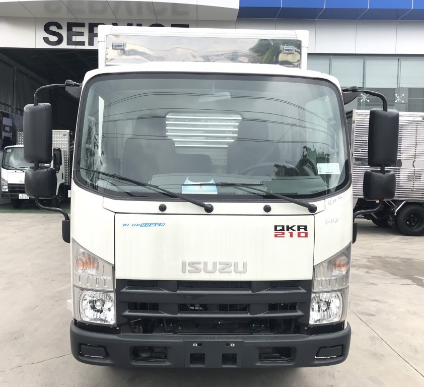 cabin-xe-isuzu-qkr210