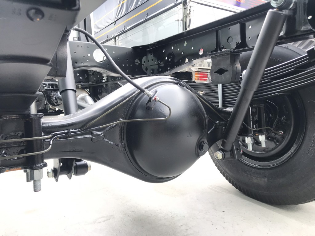 cau-sau-xe-isuzu-qkr210