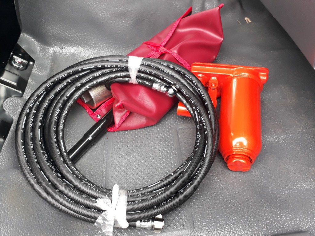 do-nghe-theo-xe-isuzu-6.5t