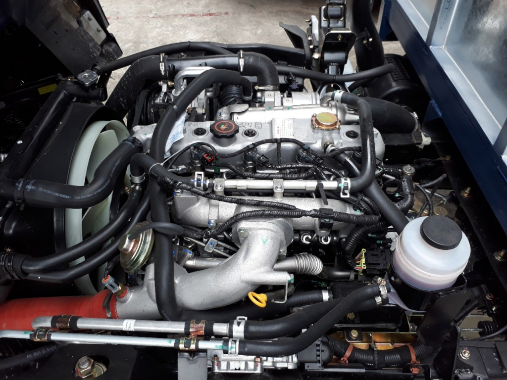 dong-co-isuzu-je493zlq4