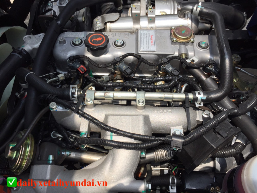 dong-co-isuzu-je493zlq4