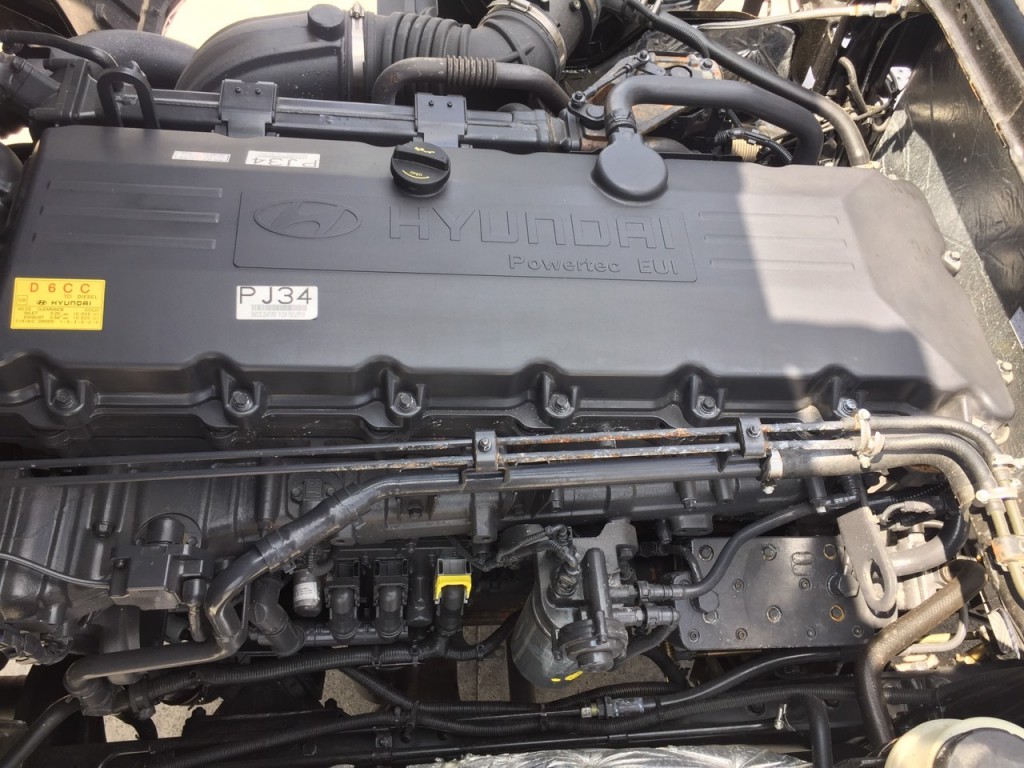 dong-co-xe-ben-hd270-d6cc