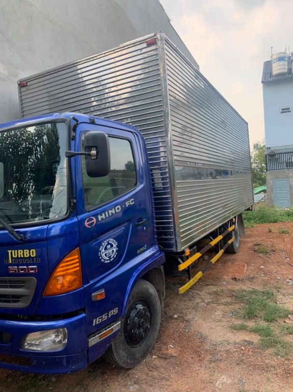 hino-fc-6.2-tan-2013