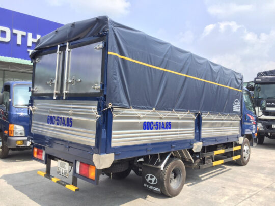 hyudnai-2.5-tan-n2500sl-thung-bat