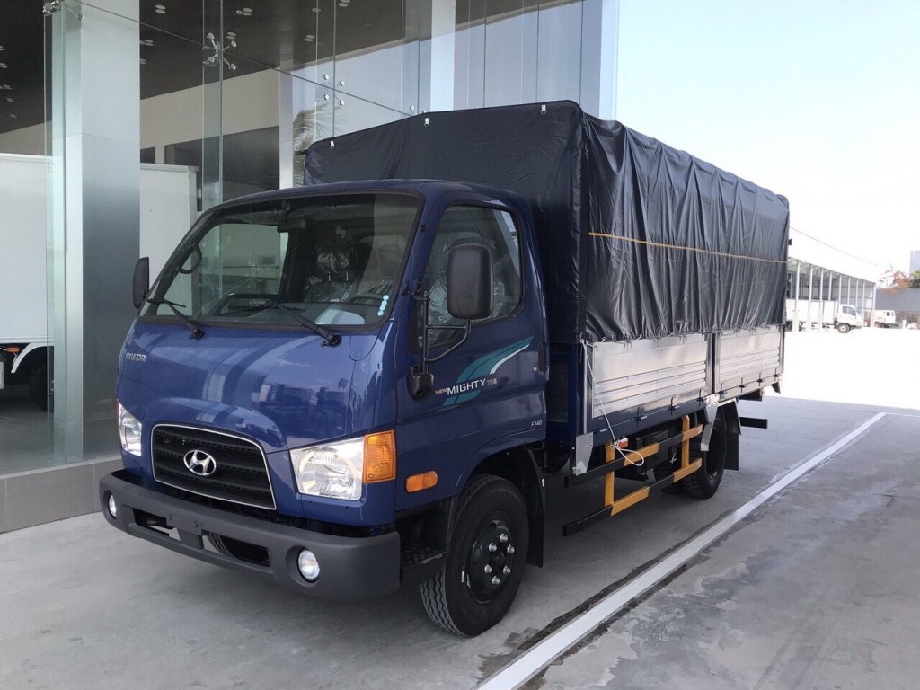 hyundai-75S-thung-bat