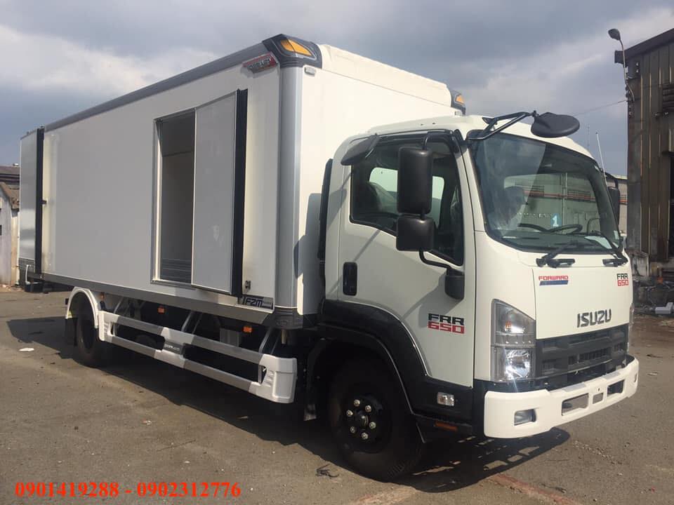 isuzu-6t5-thung-bao-on-dong-lanh