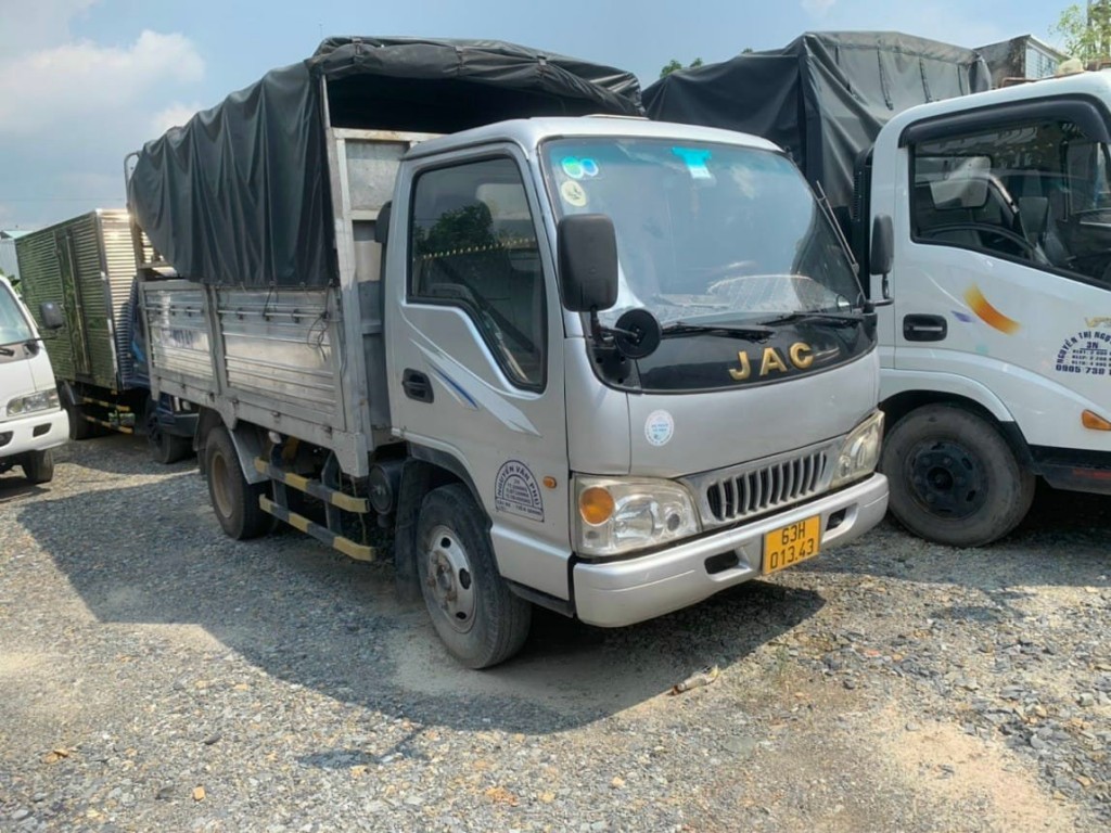 /jac-2t4-2018-cu-thung-bat