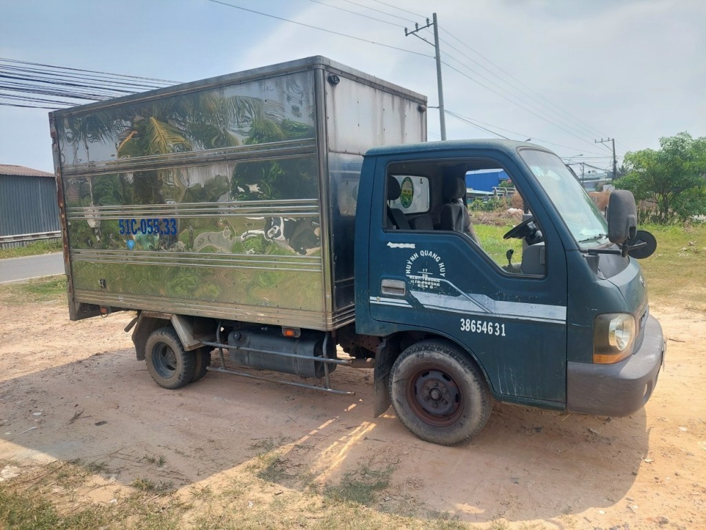 kia-k2700-thung-kin-2012-cu