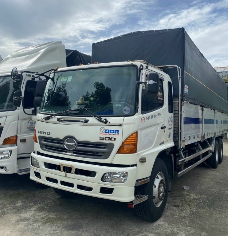 mua-ban-xe-hino-15-tan-cu-doi-2010