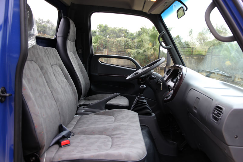 xe tải hyundai đô thành hd99 6 tan thung dong lanh