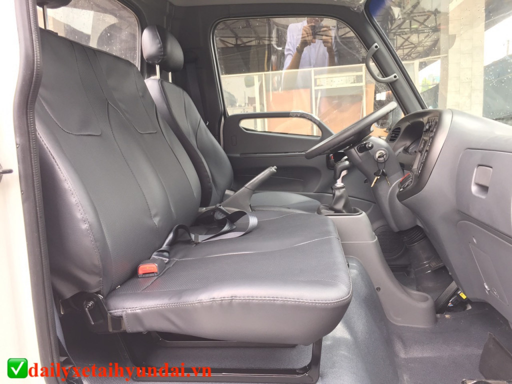 noi-that-hyundai-n250sl