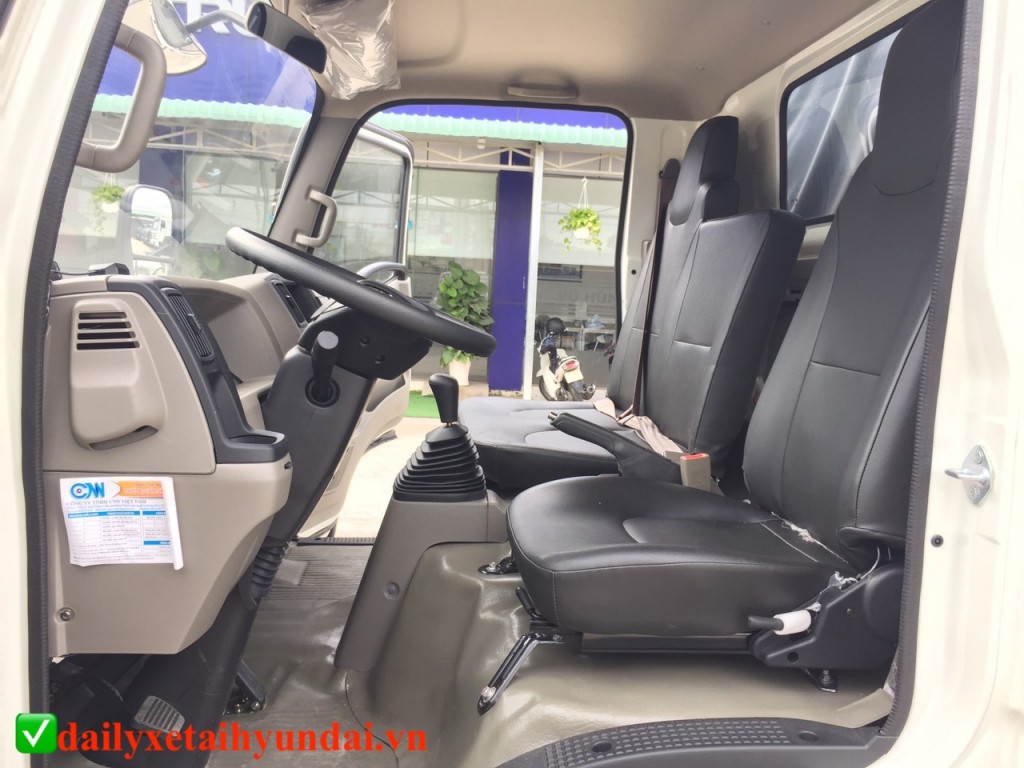 noi-that-xe-ben-iz65s-3t5