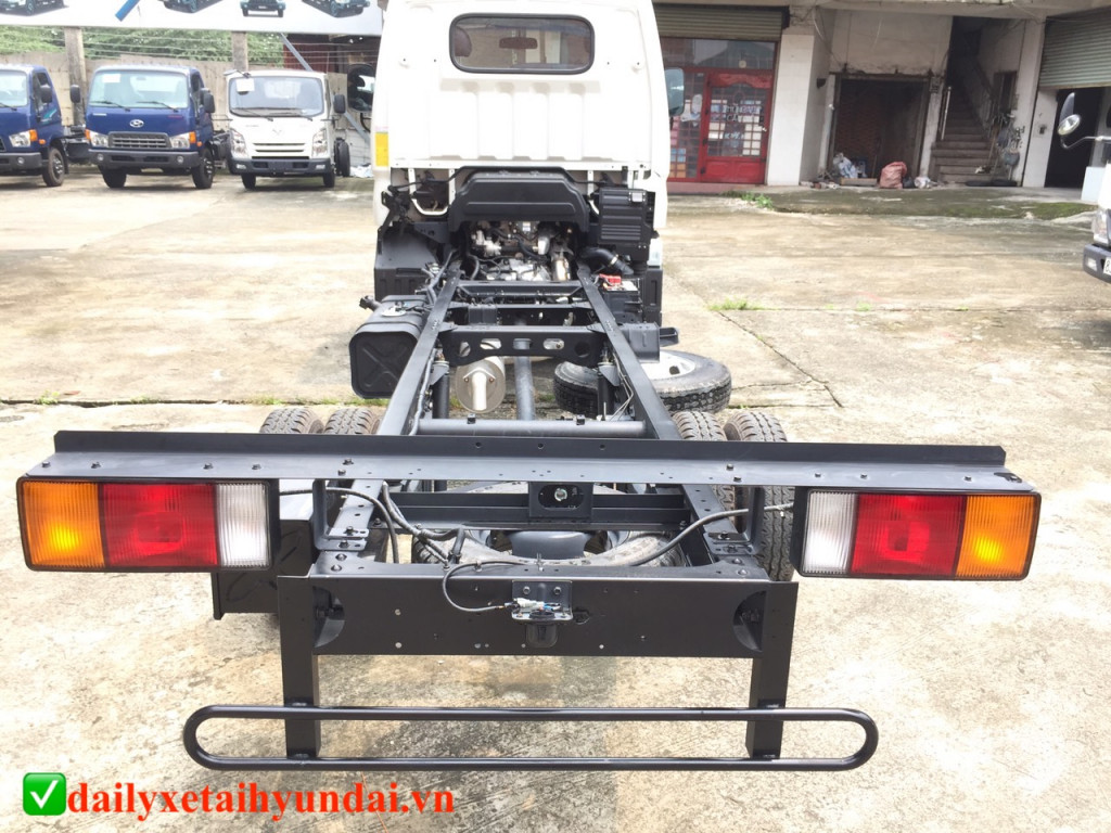 sat-xe-xe-tai-n250sl