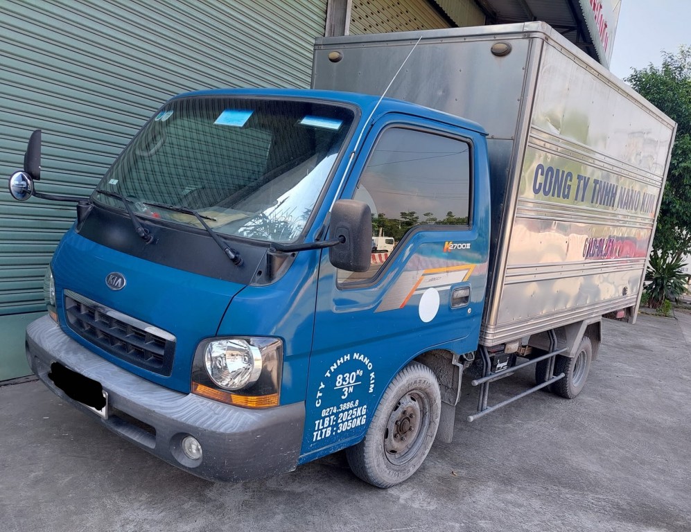 thaco-k2700-cu-thung-kin-2013