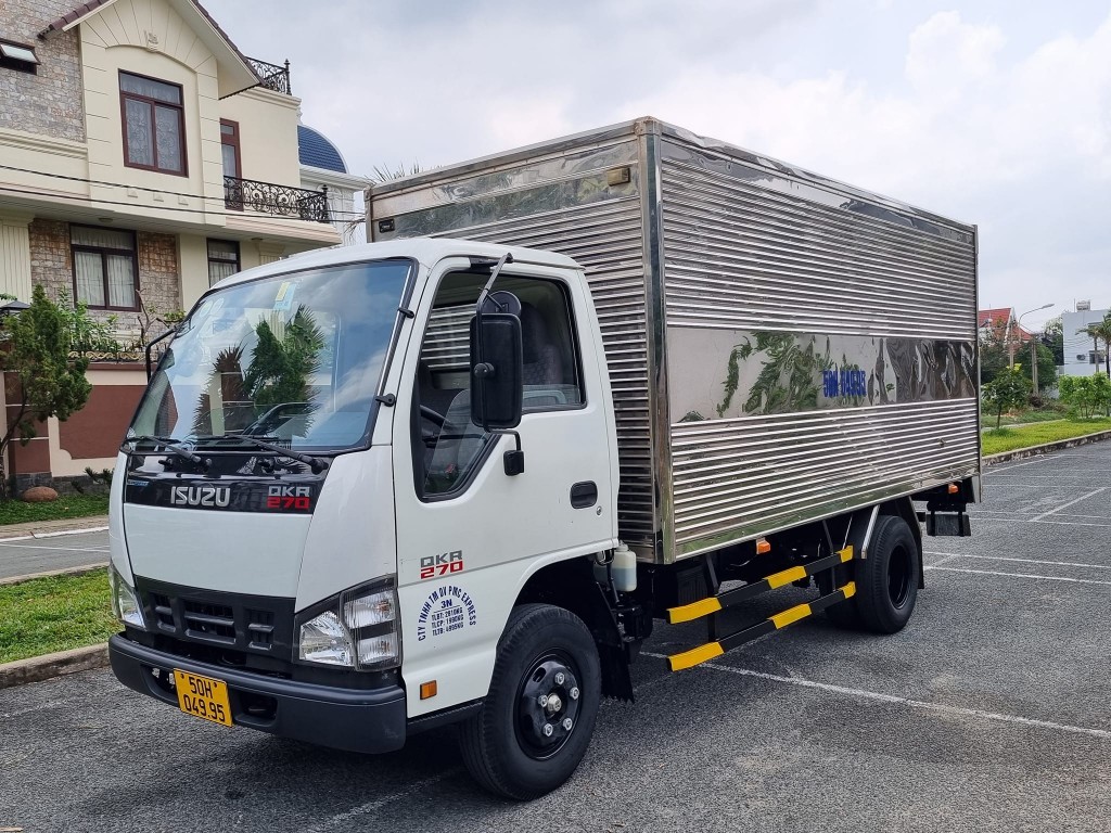 thu-mua-xe-isuzu-2t5-thung-kin-2022