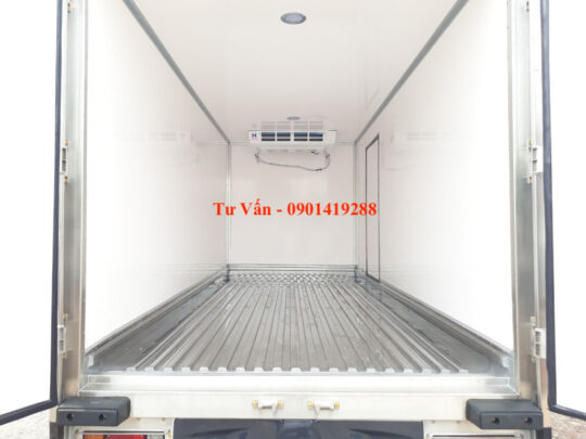 thung-xe-isuzu-dong-lanh-1.9t