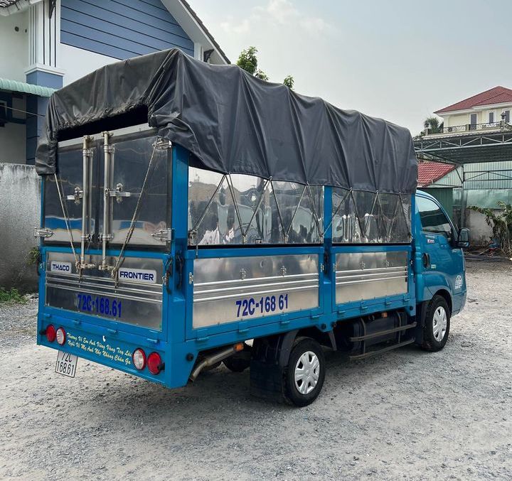 thung-xe-k200-cu-2020-mui-bat