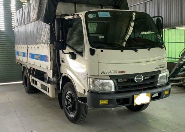 xe-hino-5-tan-cu-2015