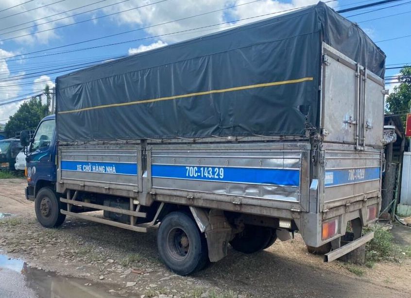 xe-hyundai-cu-110sp-2019