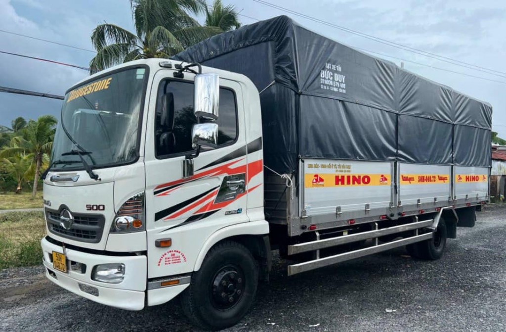 xe-tai-cu-hino-fc-2021