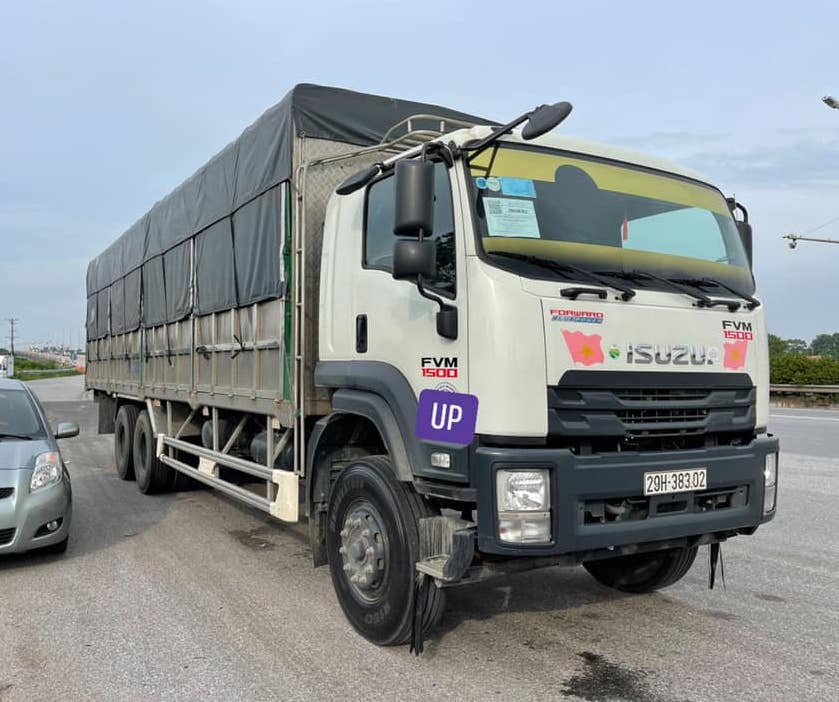 xe-tai-cu-isuzu-3-chan-2020