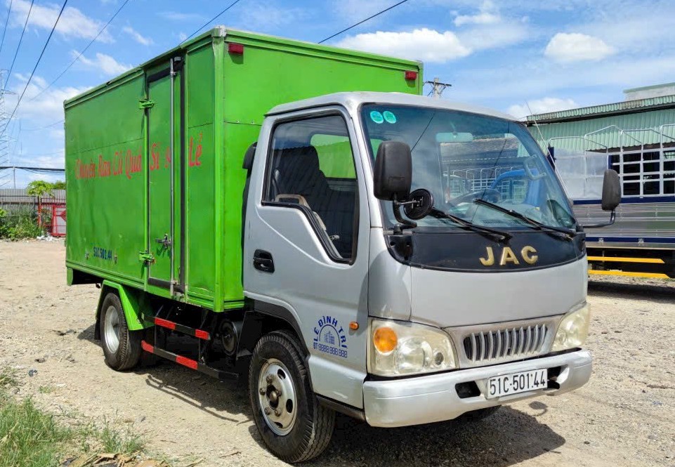 xe-tai-jac-cu-sai-gon