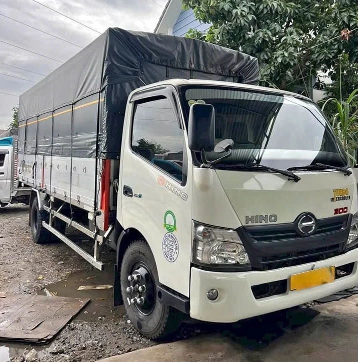 hino-5t-xzu720l-cu-vinh-long