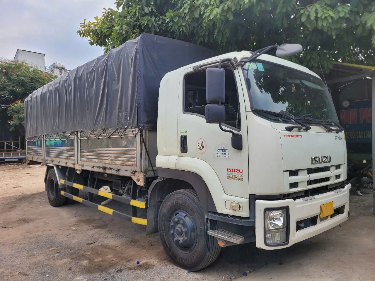 isuzu-8t-cu-dak-nong
